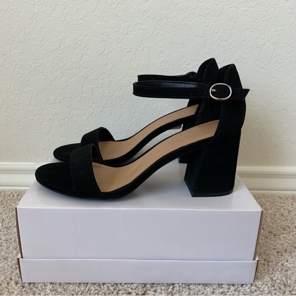 “Bamboo” brand think heel sandal